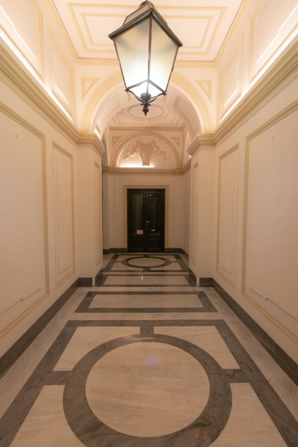 Alojamento de Acomodação e Pequeno-almoço Quartum Luxury Roma